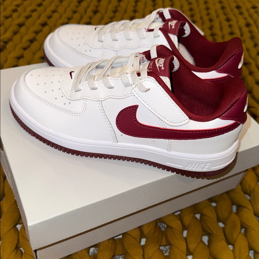 Nike Kids White/ Burgundy Air Force Ones - Picture 5 of 9